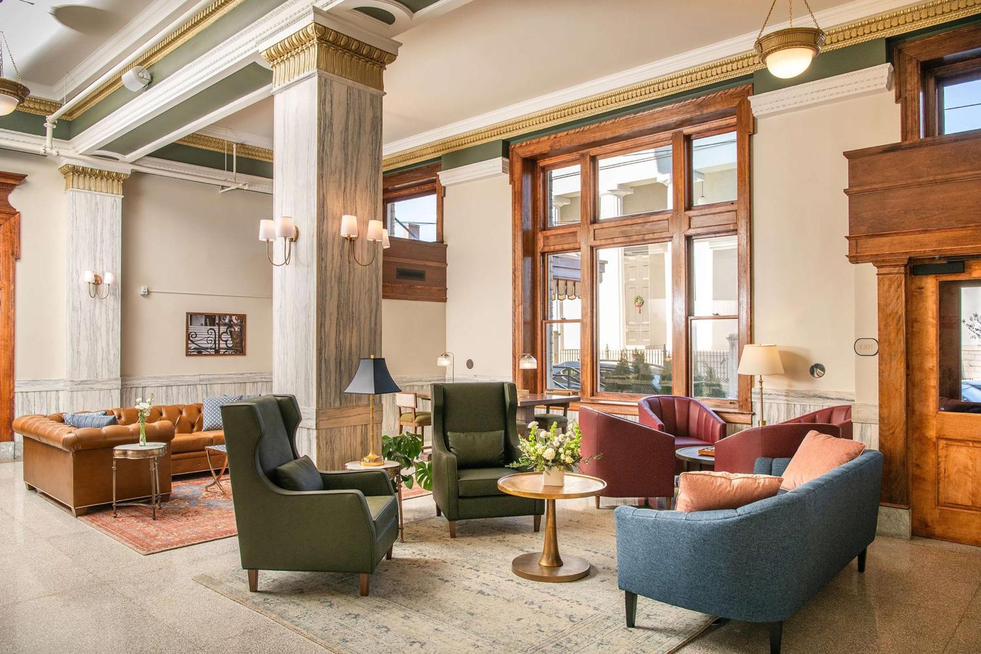 Hotel Petersburg, Tapestry Collection By Hilton Exterior photo