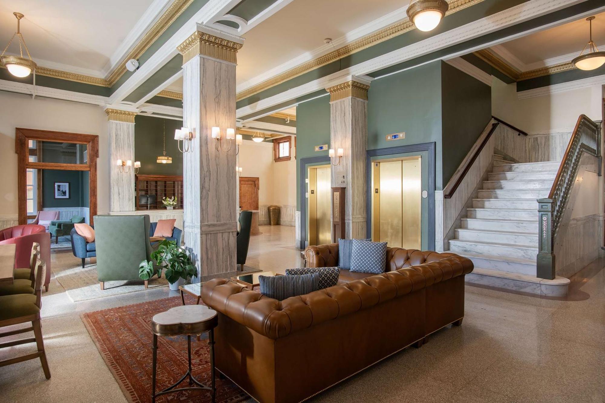 Hotel Petersburg, Tapestry Collection By Hilton Exterior photo